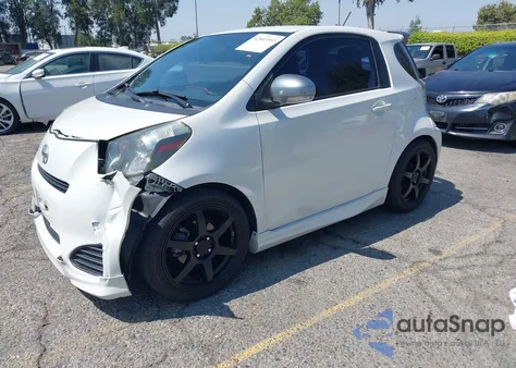 2012 Scion Iq from USA, damaged, VIN JTNJJXB01CJ013499